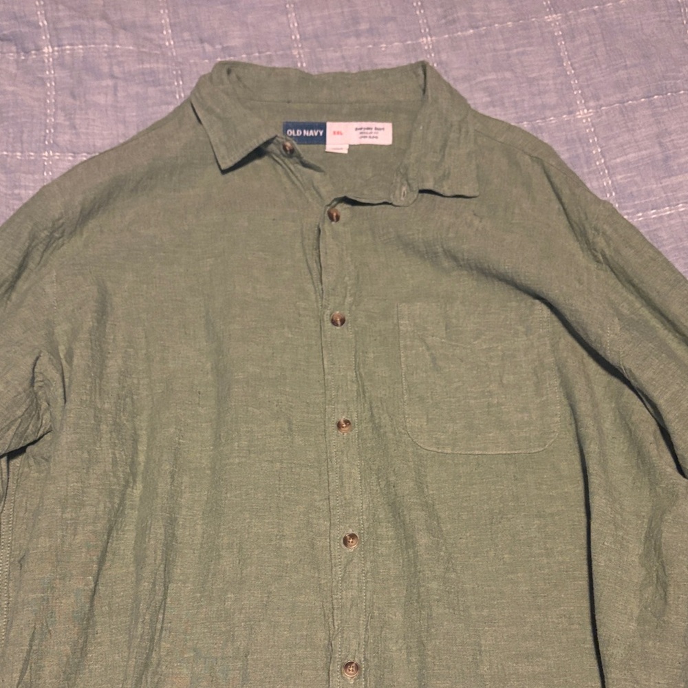 Old Navy Men's Casual Sage Button-Down Shirt